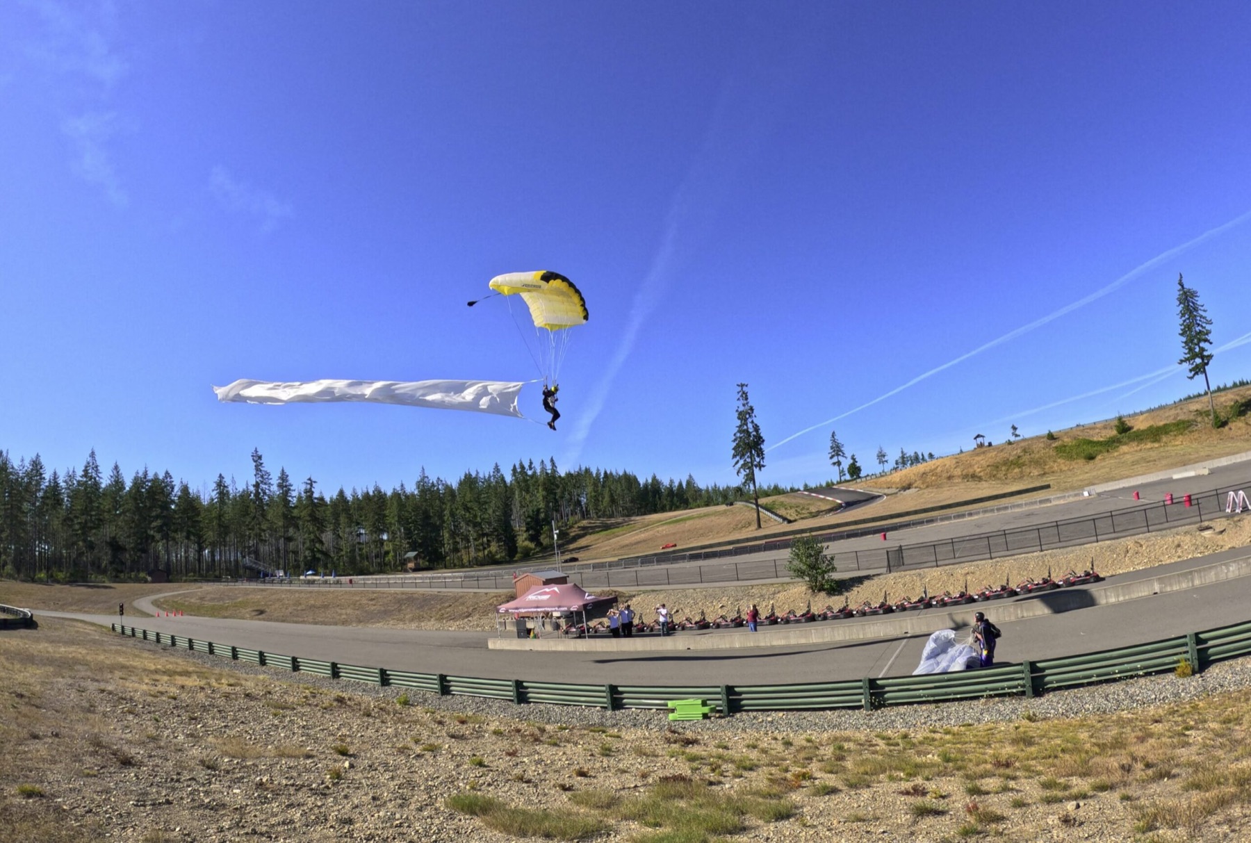Photo from the shared album: eel racetrack